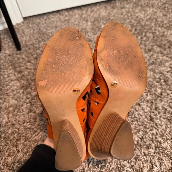 Vince Camuto wedge heels! - Picture 5 of 6